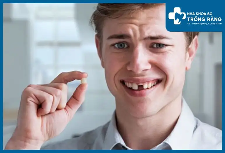 nằm mơ thấy rụng răng cửa