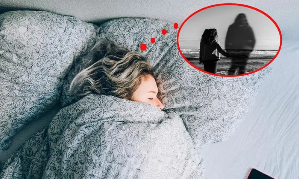 nằm mơ nằm mẻ