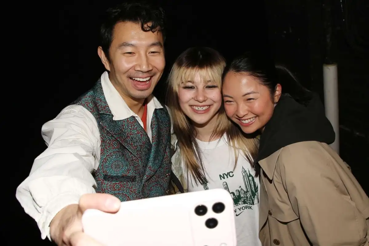 Giải Mã Chi Tiết Giấc Mơ Răng Lung Lay: Điềm Báo, Ý Nghĩa Và Lời Khuyên